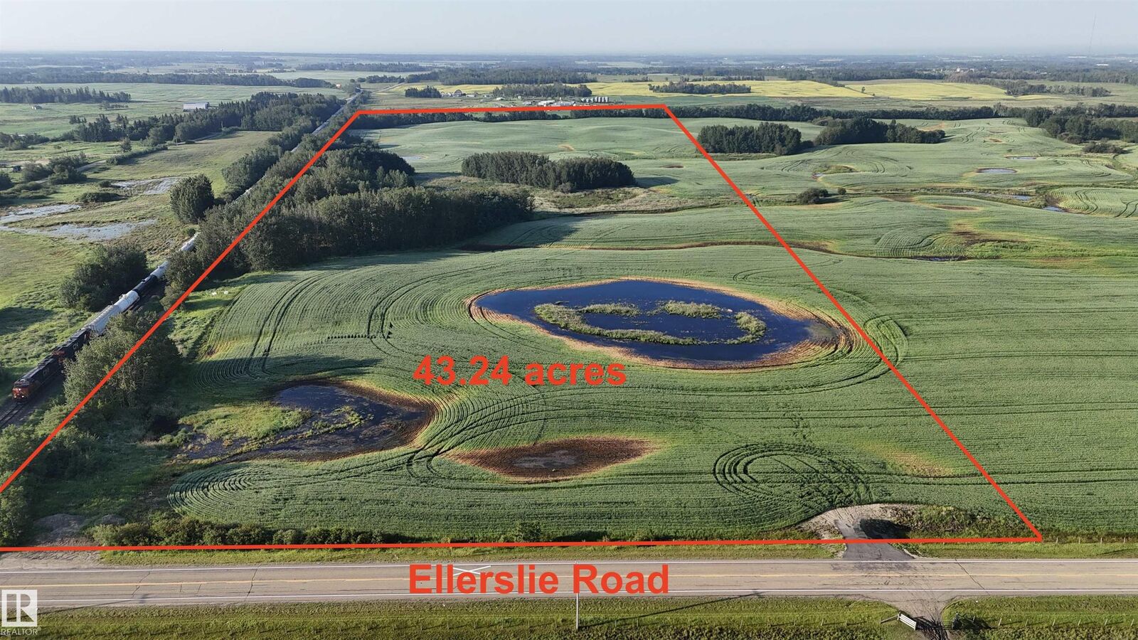 Property Photo:  23315 Twp Rd 514  AB T8B 1K8 