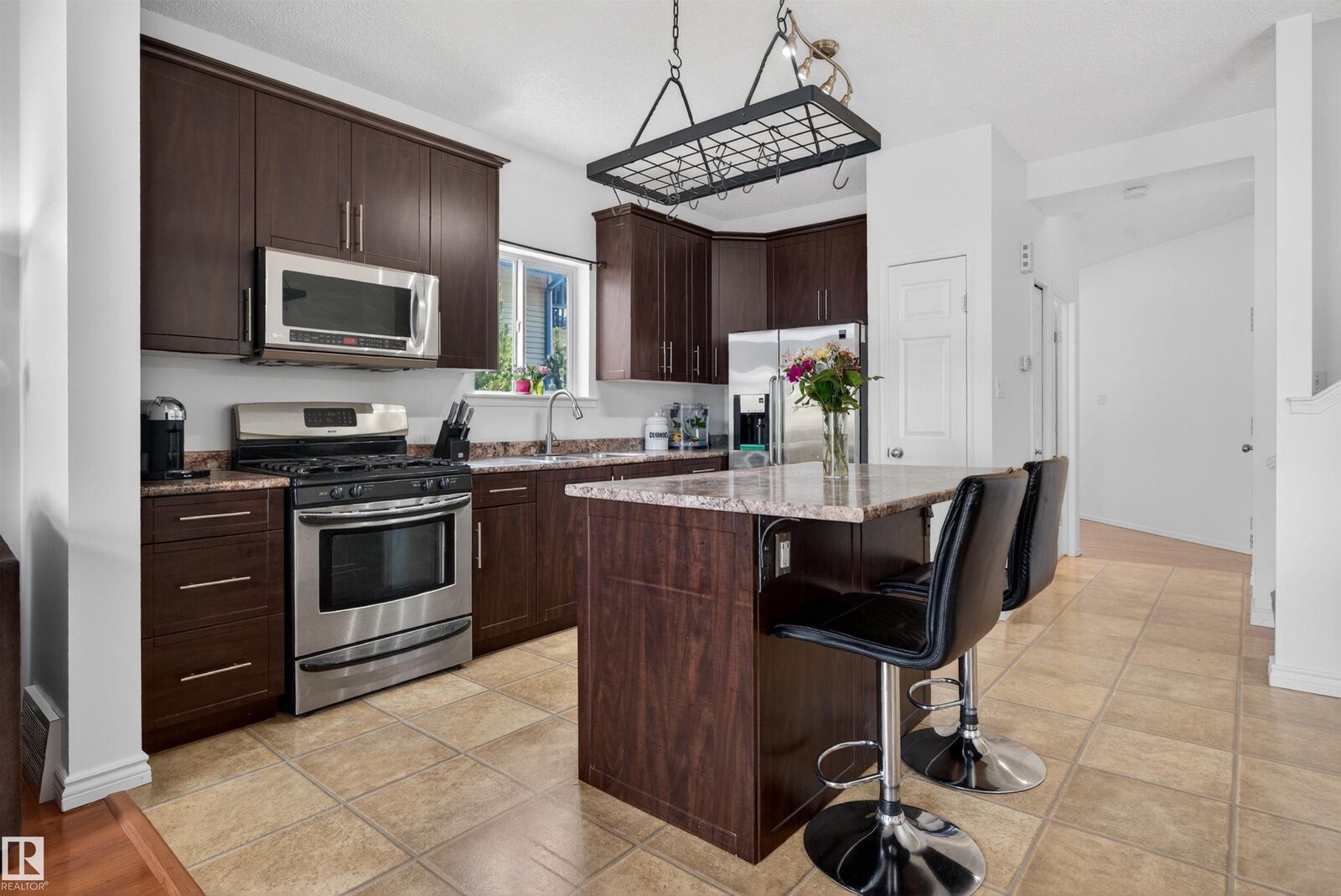 Property Photo: 9014 166 Avenue NW AB T5Z 3H5