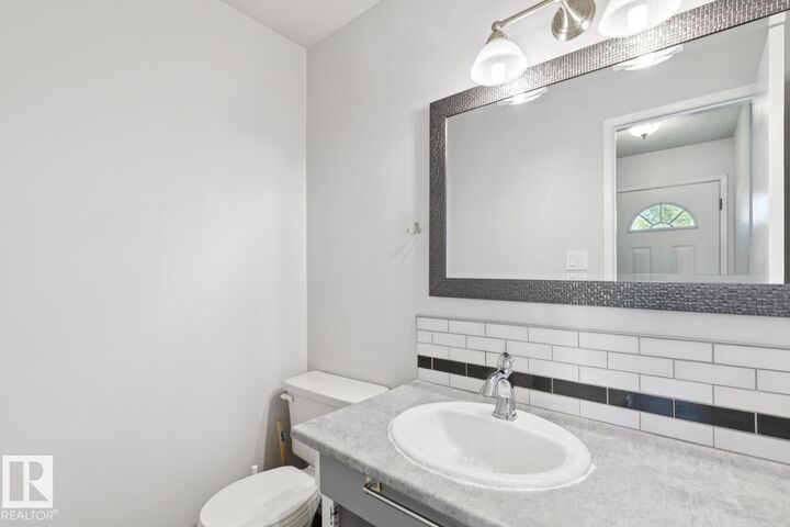 Property Photo:  6356 184 Street NW  AB T5T 2N8 