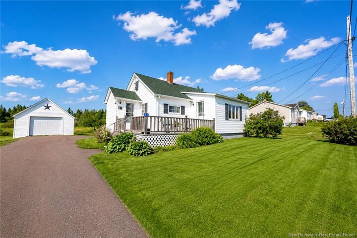 Property Photo: 77 Fairfield Road NB E4G 2P4