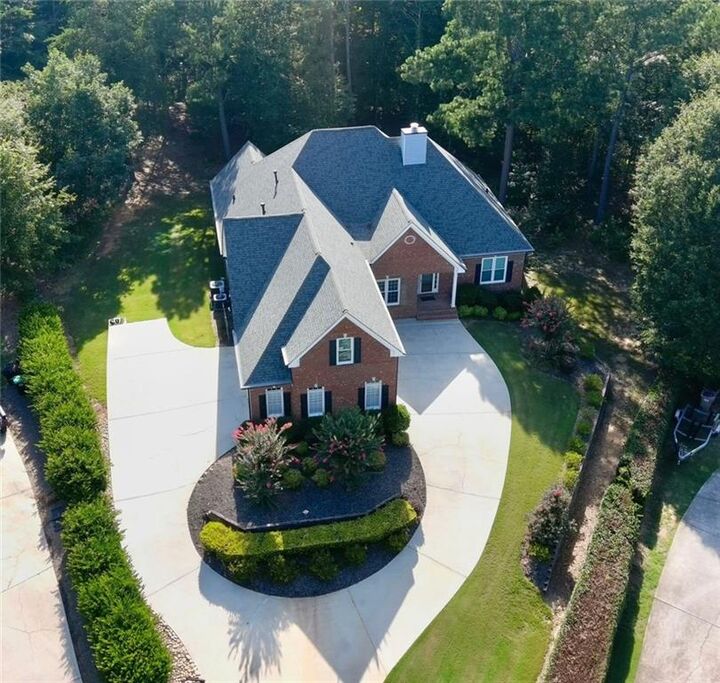 Property Photo:  2777 Chinquapin Court  GA 30519 