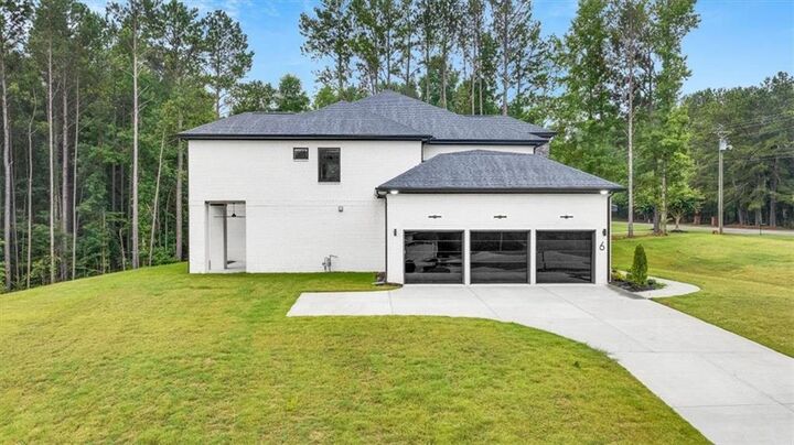 Property Photo: 1330 Upchurch Road GA 30252