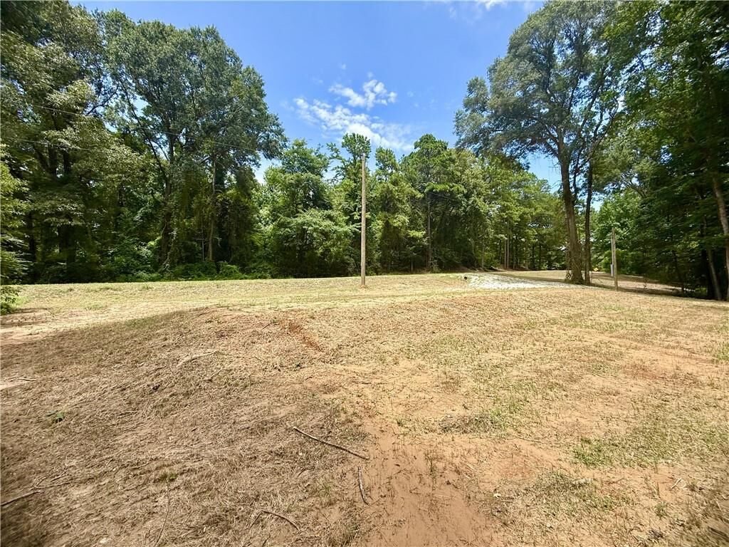 Property Photo: 407 Highway 772 E Highway LA 71342