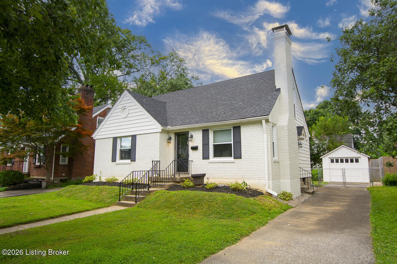 Property Photo: 4214 Churchill Rd KY 40207