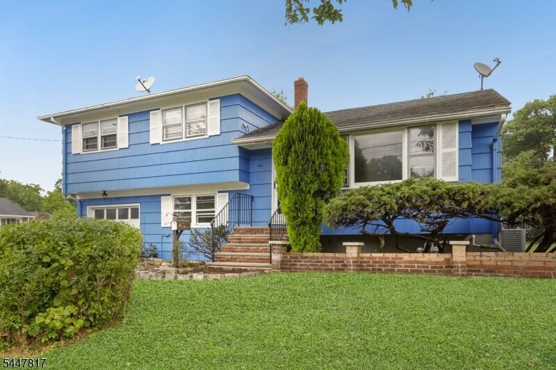 Property Photo:  5 Mary St  NJ 07801 