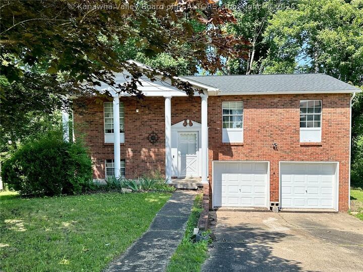 Property Photo:  5338 Melwood Drive  WV 25313 