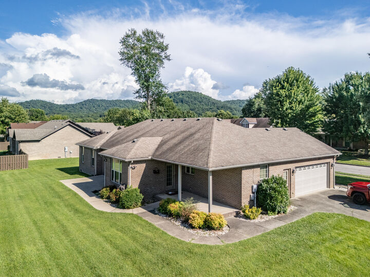 Property Photo:  263 Keith Drive  KY 40403 
