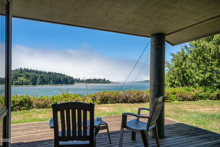 Property Photo: 3863 Yaquina Bay Road OR 97365