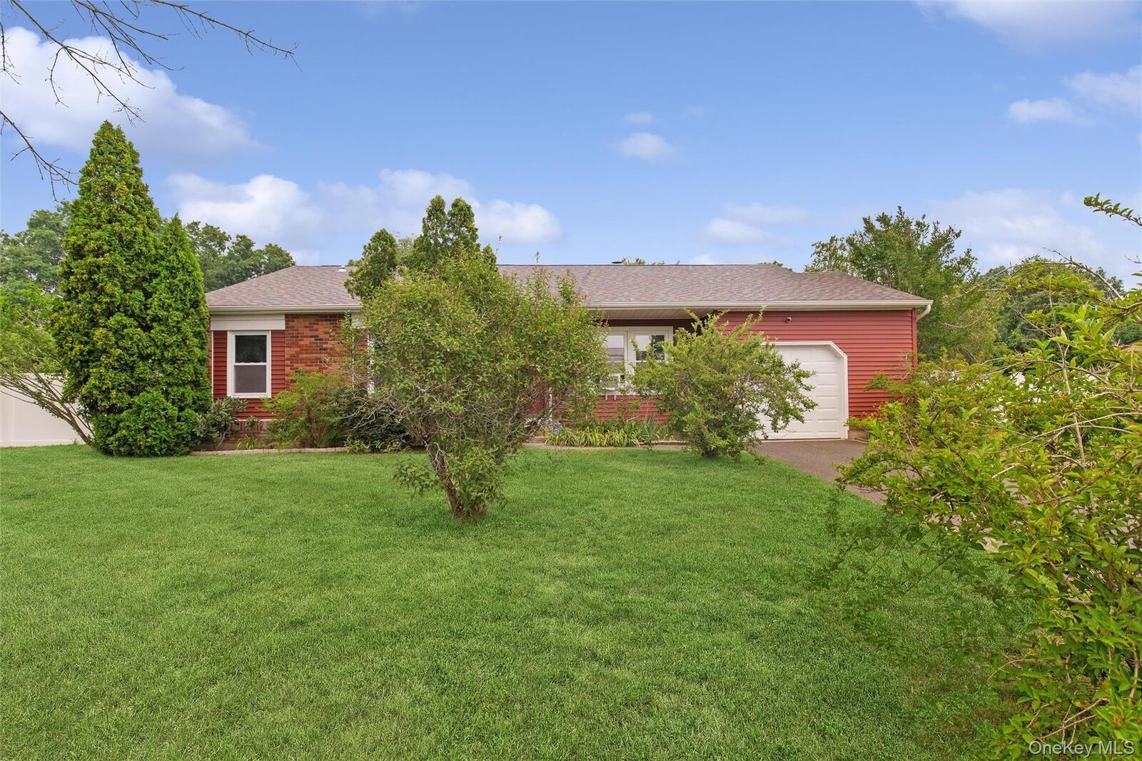 Property Photo: 98 Constable Drive NY 11901