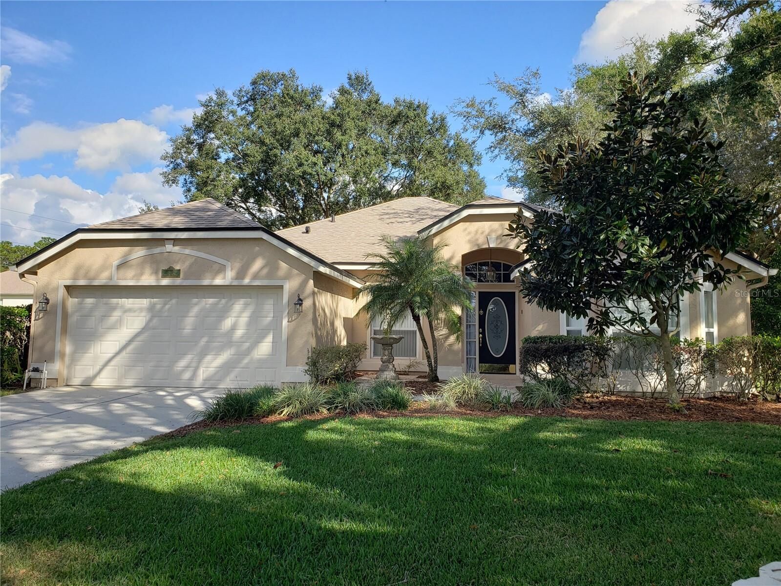 Property Photo:  1612 Sweetwater West Circle  FL 32712 