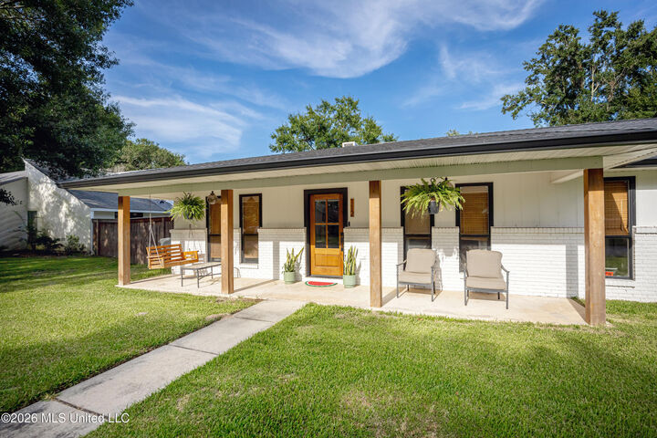 Property Photo: 112 Lynne Therese Circle MS 39564