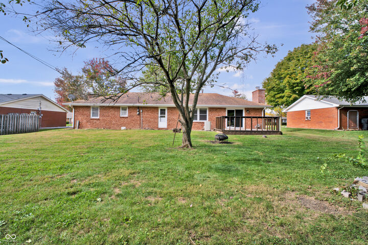 Property Photo: 2745 Flintwood Drive IN 47203