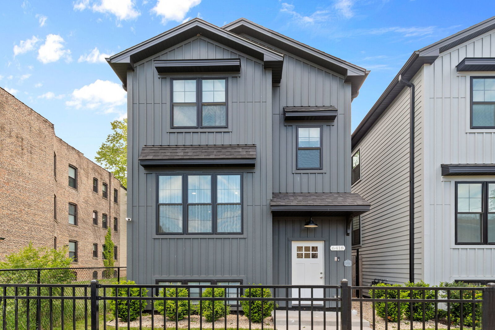 Property Photo:  6418 S Champlain Avenue 1  IL 60637 