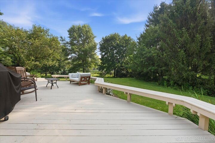 Property Photo: 832 Wexford Court IL 60540