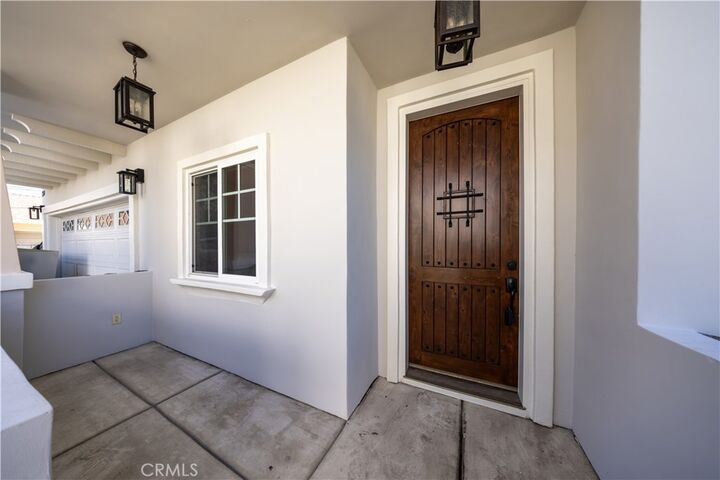 Property Photo:  134 S Greenwood  CA 91107 