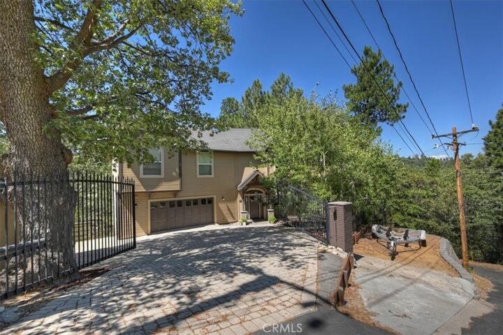 Property Photo:  1036 Sandalwood  CA 92352 