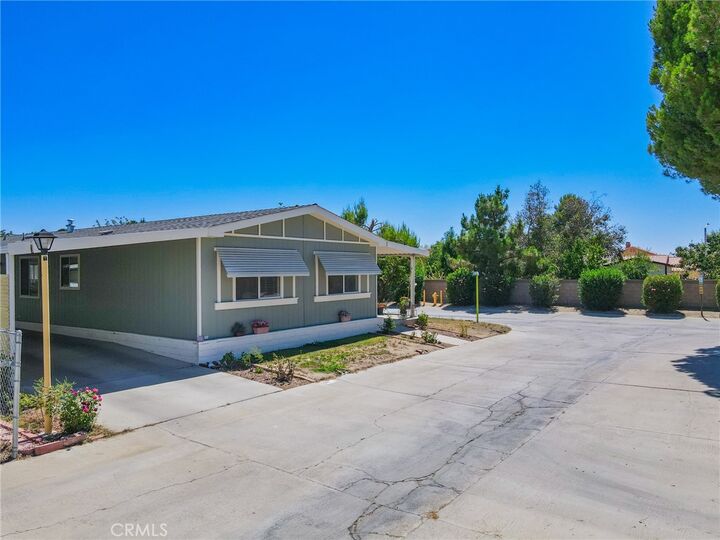 Property Photo:  45465 E 25th Street 26  CA 93535 