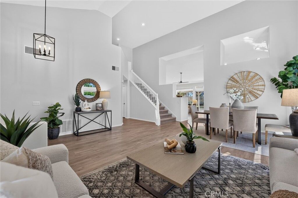 Property Photo: 32398 Corte San Vincente CA 92592