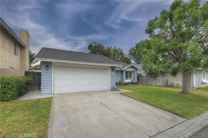 Property Photo: 28679 Strathmore CA 92346