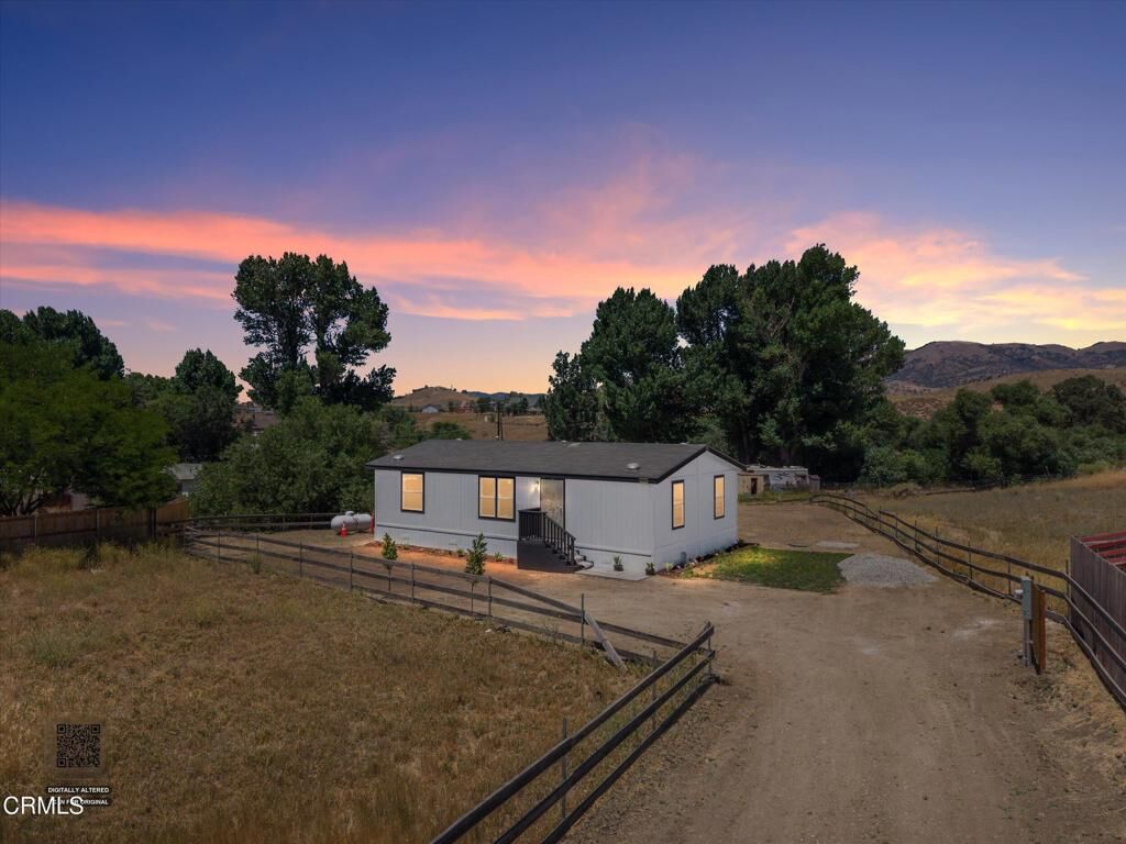 Property Photo:  20405 Weston Avenue  CA 93561 