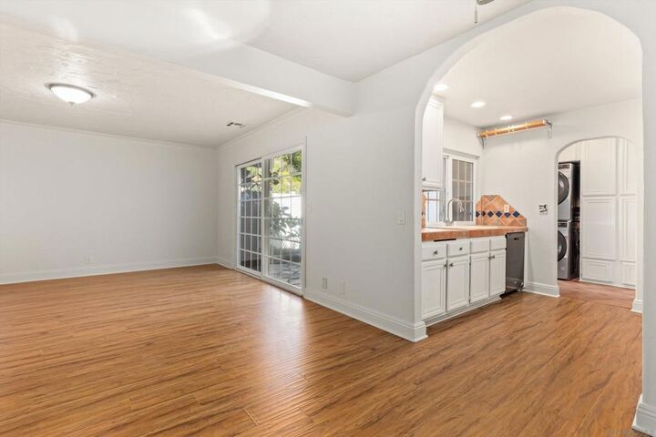 Property Photo: 1248 Evergreen Dr CA 92007