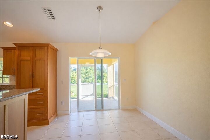Property Photo:  2516 13th Street SW  FL 33976 