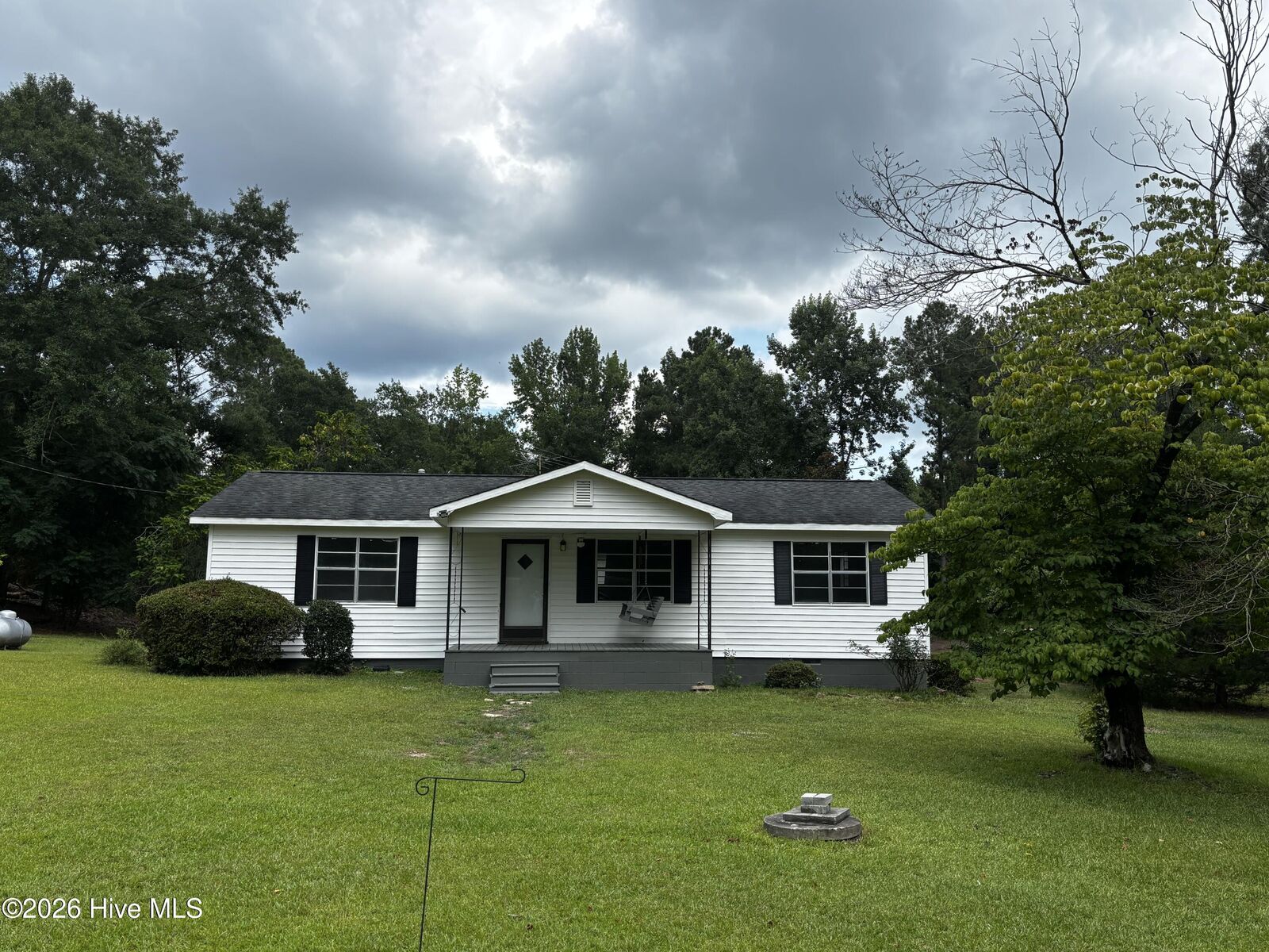 Property Photo: 5494 Huff's Bridge Road GA 30808