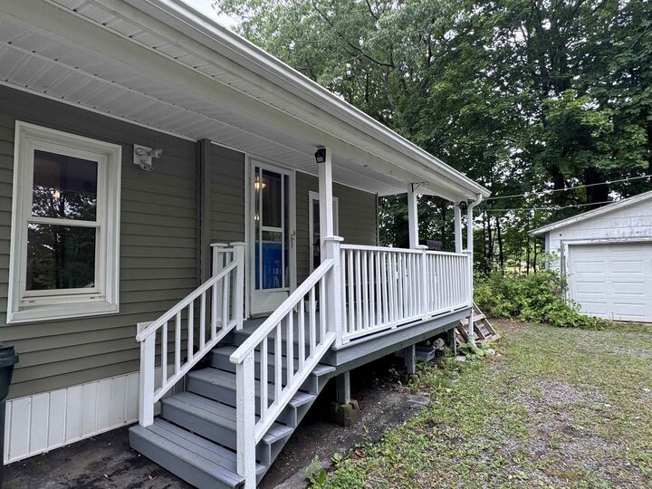Property Photo: 2105 Highway 2 NS B0N 1Y0