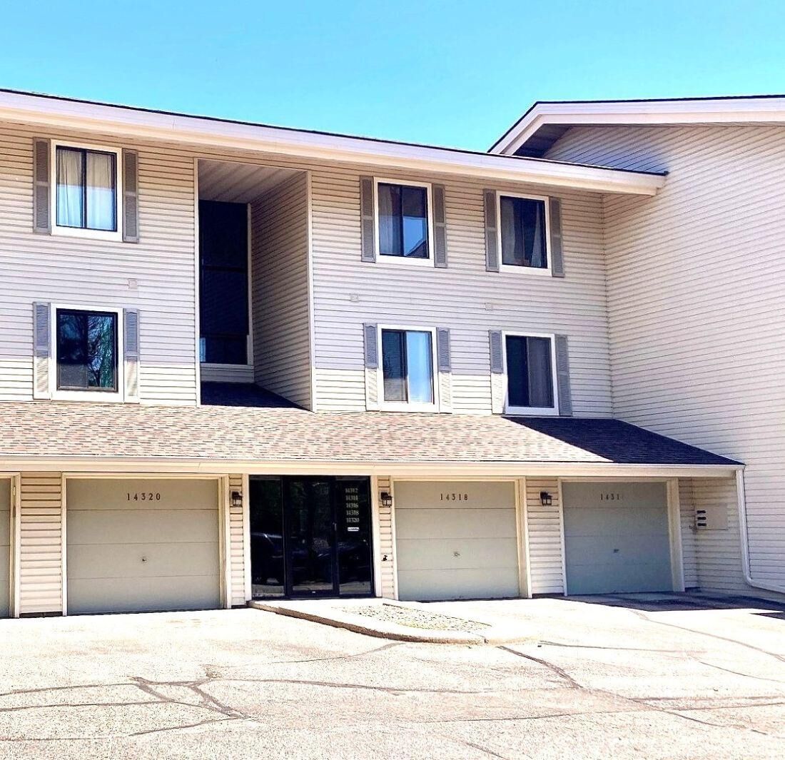 Property Photo:  14314 Fairway Drive  MN 55344 