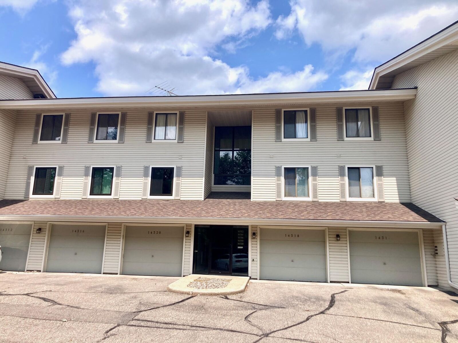 Property Photo:  14314 Fairway Drive  MN 55344 