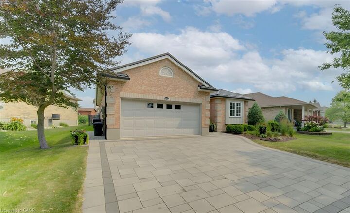 Property Photo: 249 Dearborn Boulevard ON N2J 4Y5