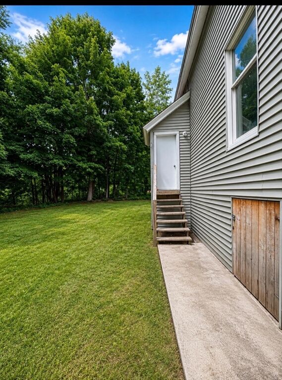 Property Photo:  26 Maple St  MA 01331 