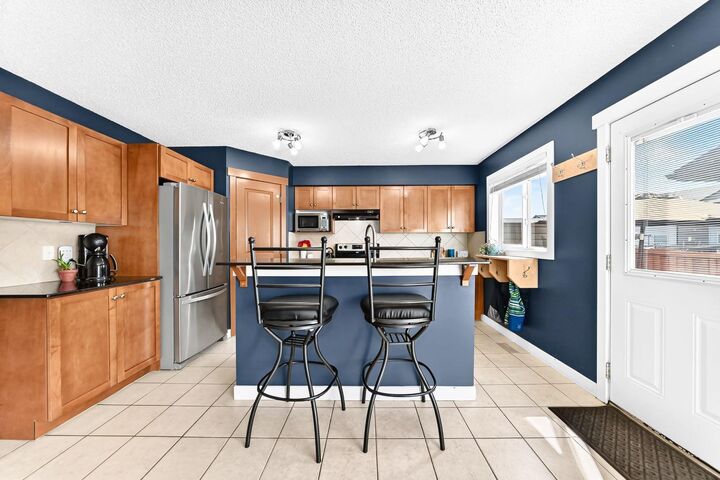 Property Photo: 278 Luxstone Way SW AB T4B 0H7