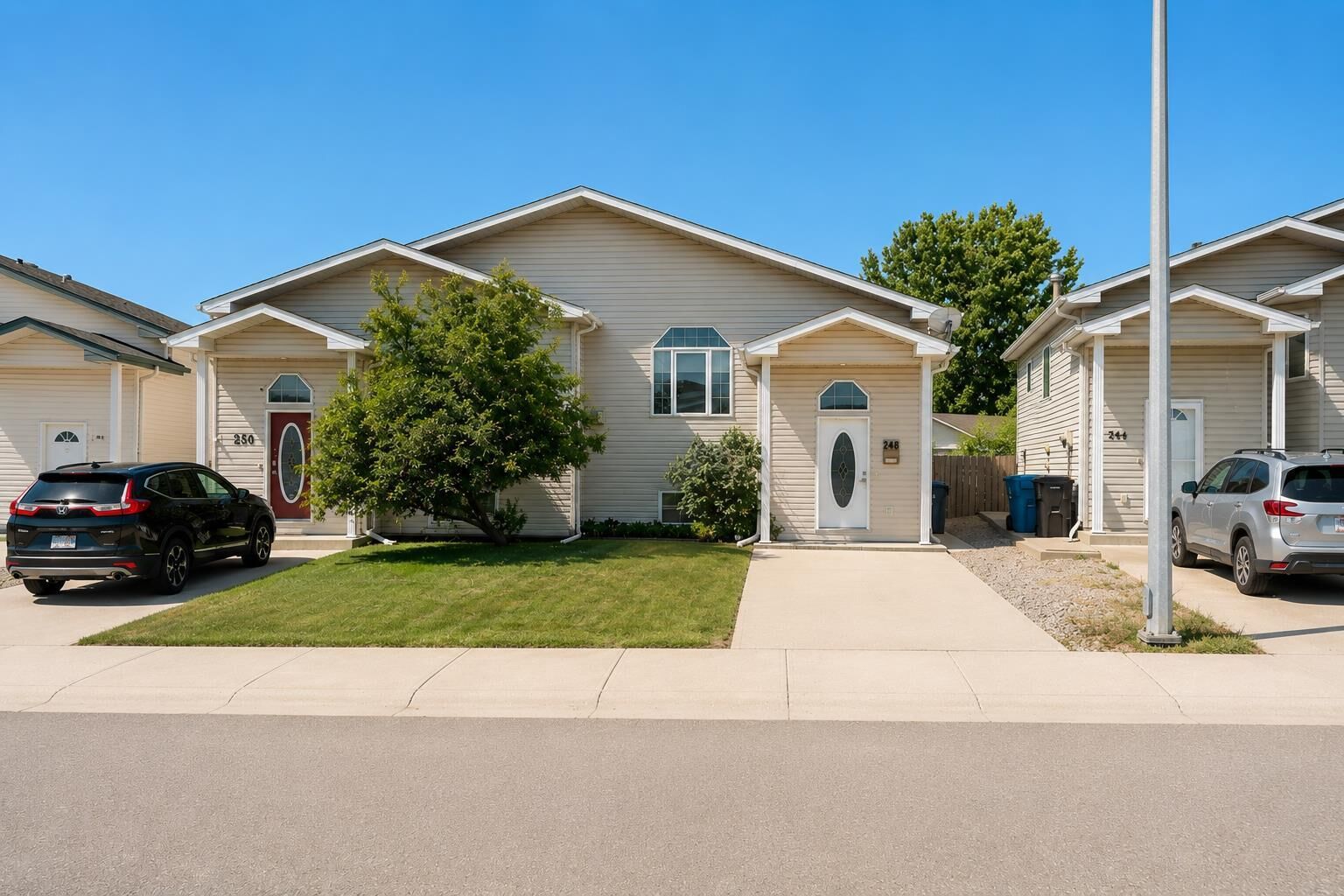 Property Photo: 248 Blackfoot W AB T1K 7W4