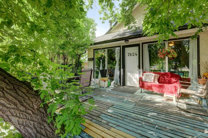 Property Photo:  7624 34 Avenue NW  AB T3B 1N6 