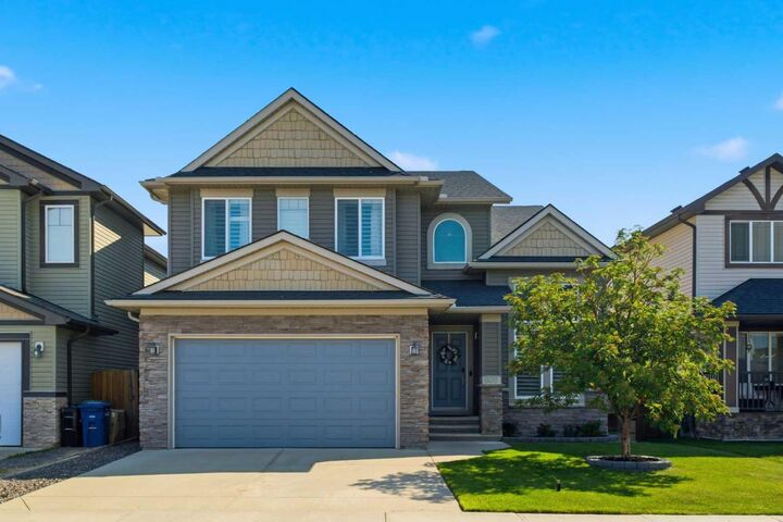 Property Photo: 809 Canoe Green SW AB T4B 3K6