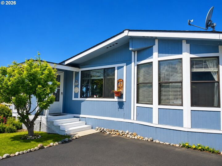 Property Photo:  16219 Lower Harbor Rd #16  OR 97415 