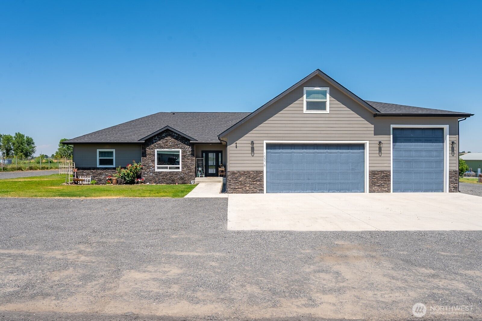 Property Photo:  10316  Road 5.9  NE  WA 98837 