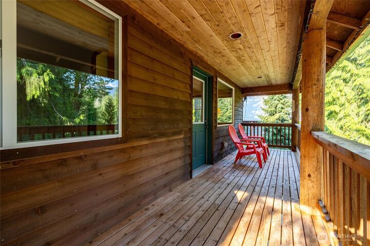 Property Photo: 11062 Whistler Lane WA 98244