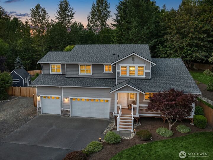 Property Photo: 9624 185th Drive SE WA 98290
