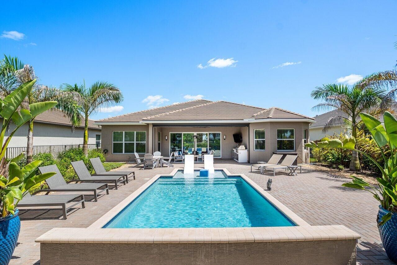 Property Photo:  12818 SW Sea Goddess Lane  FL 34987 