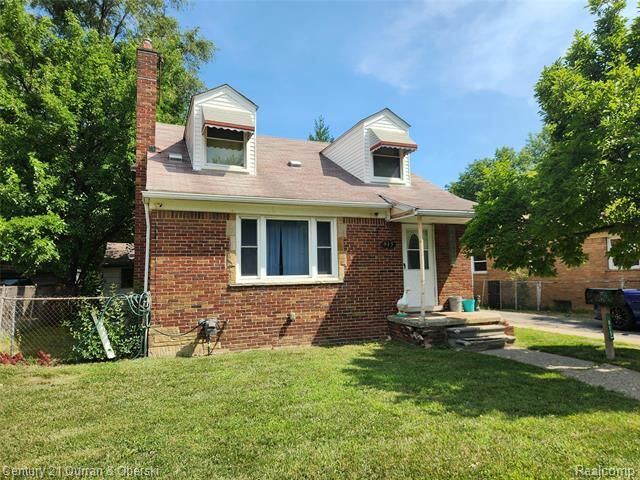 Property Photo: 915 E 14 Mile Road MI 48017