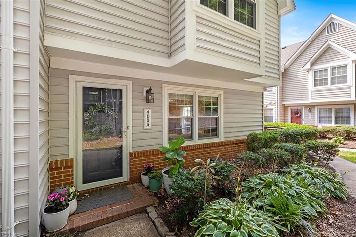 Property Photo:  400 Bracknell Arch A  VA 23320 