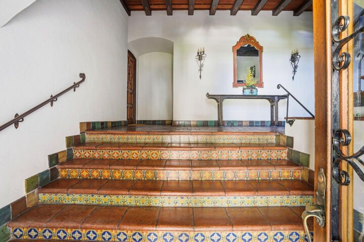 Property Photo: 212 Eaton Road 11 CA 94402