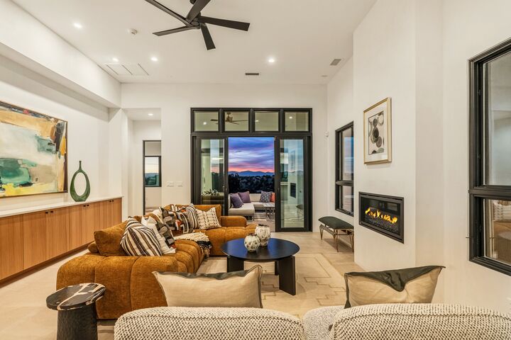 Property Photo: 9 Tierra Antigua NM 87506