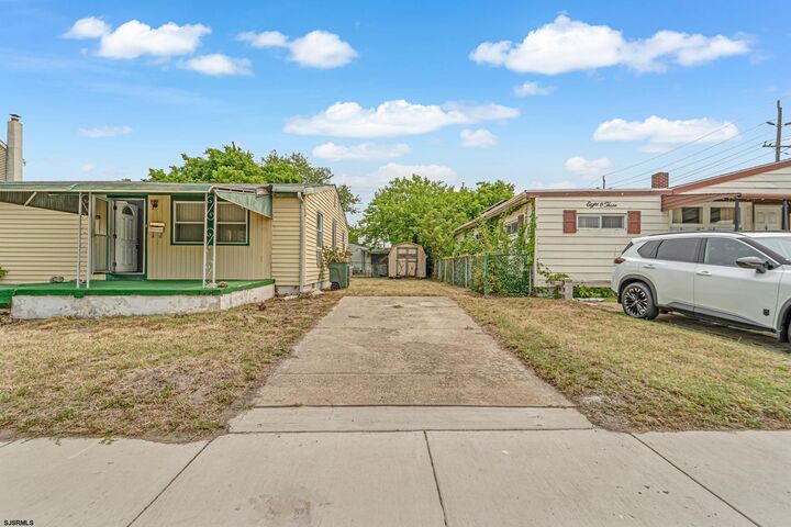 Property Photo:  811 N Dr Martin Luther King Blvd  NJ 08401 