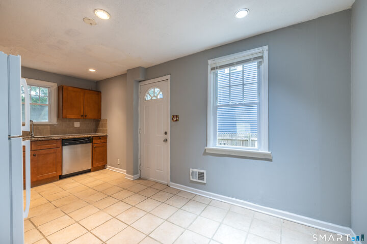 Property Photo: 166 Earl Avenue CT 06606