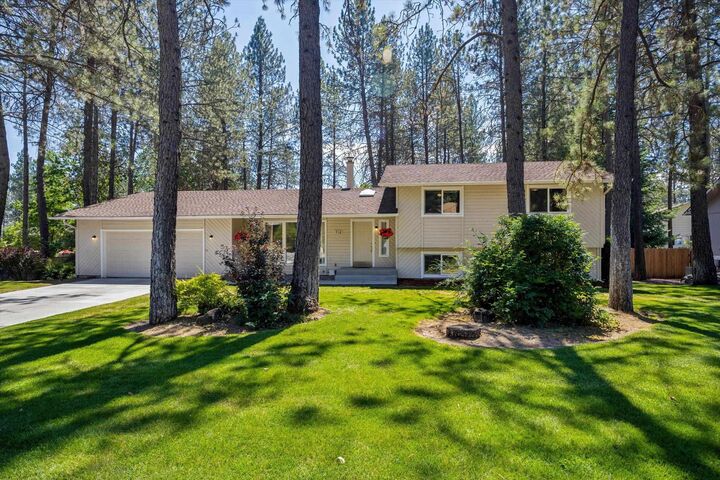 Property Photo:  710 E Glencrest Dr  WA 99208 