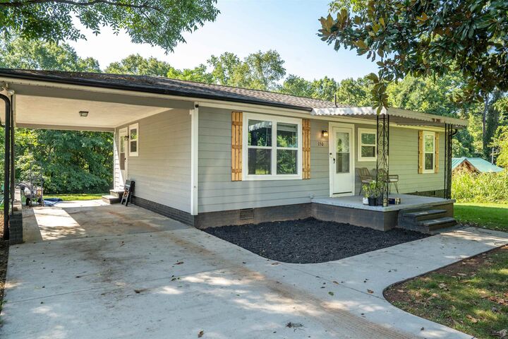 Property Photo: 150 Clark Road SC 29349