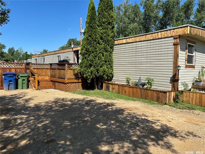 Property Photo: 1455 9th Avenue NE C2 SK S6J 1C6